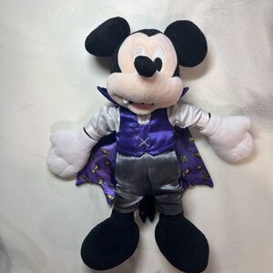Disney Parks Exclusive‎ Mickey Mouse Halloween Dracula/ Vampire Plush 13" 2012